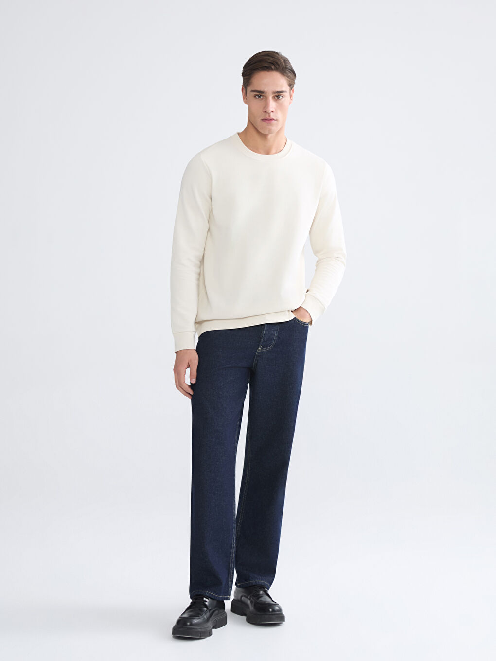 Basic Regular Fit Men's Sweatshirt-1