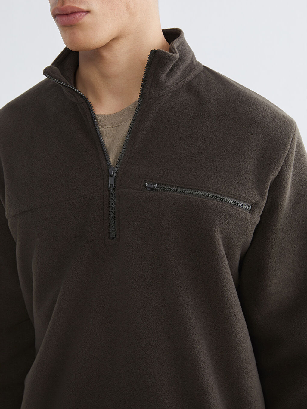 Свитшот Мужской с Воротником-Трубой из Полярного Материала-2