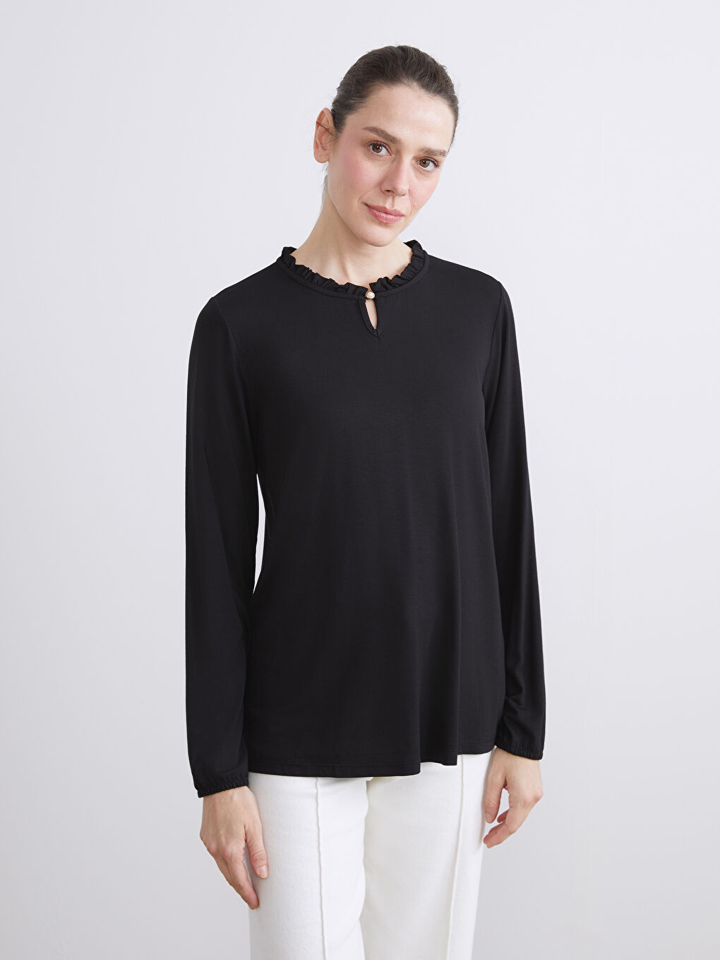 Woman BLACK Blouse