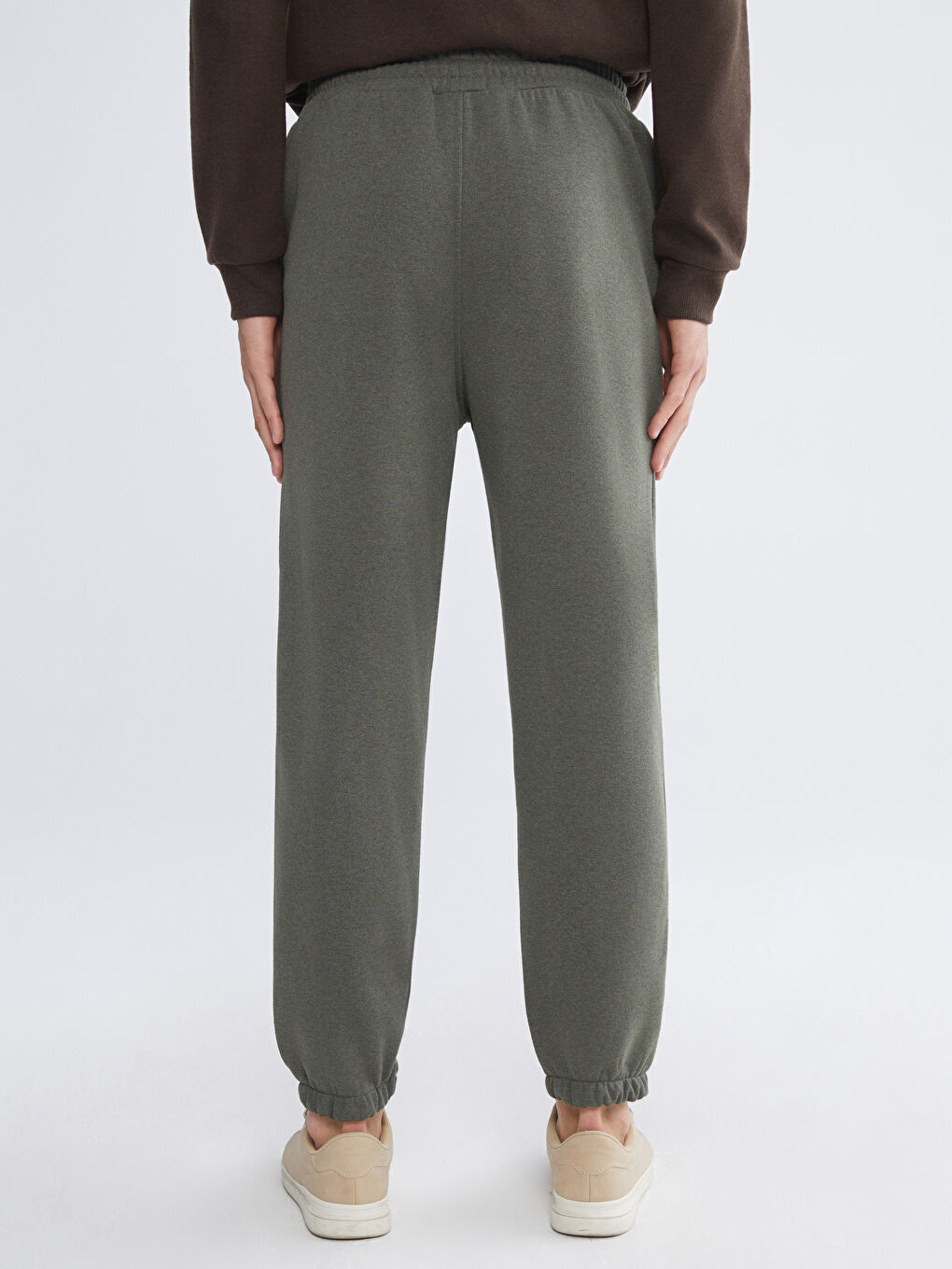 Standard Fit Men's Jogger Sweatpants-6