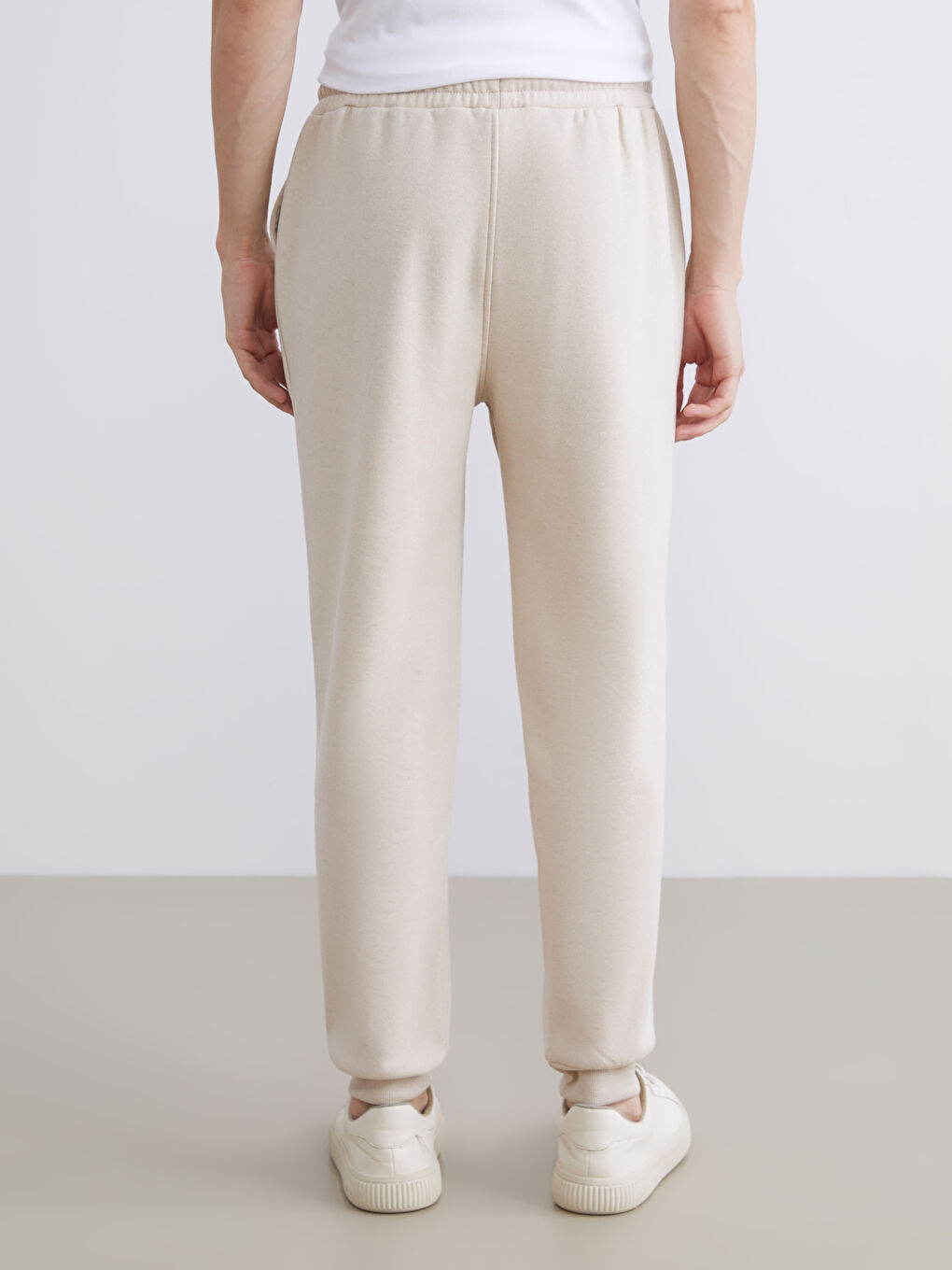 Bej Standart Kalıp Erkek Jogger Eşofman Altı-3