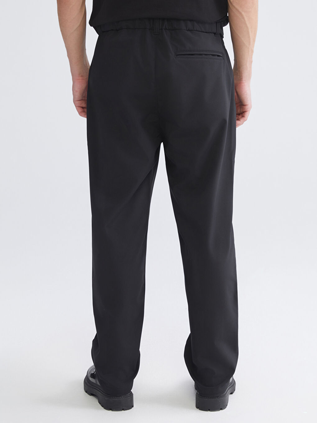 Standard Fit Herren-Sweatpants-3