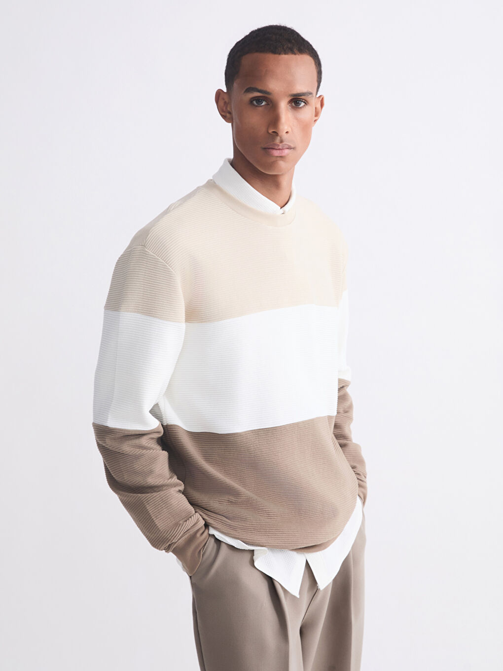 Crew Neck Color Block Men's Sweatshirt