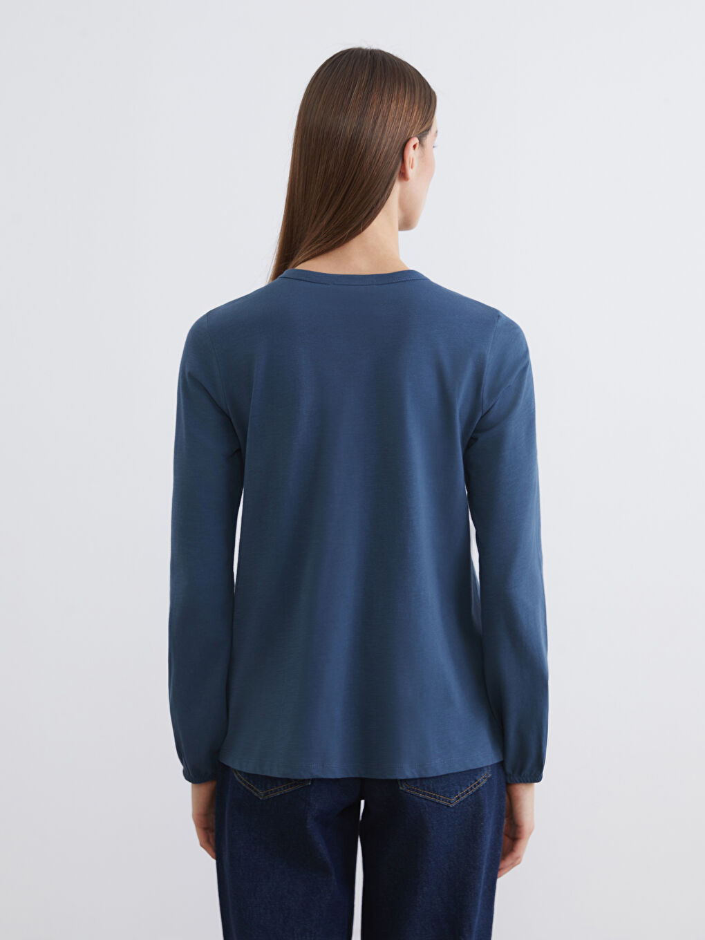 Lacivert Bisiklet Yaka Nakışlı Bluz-3