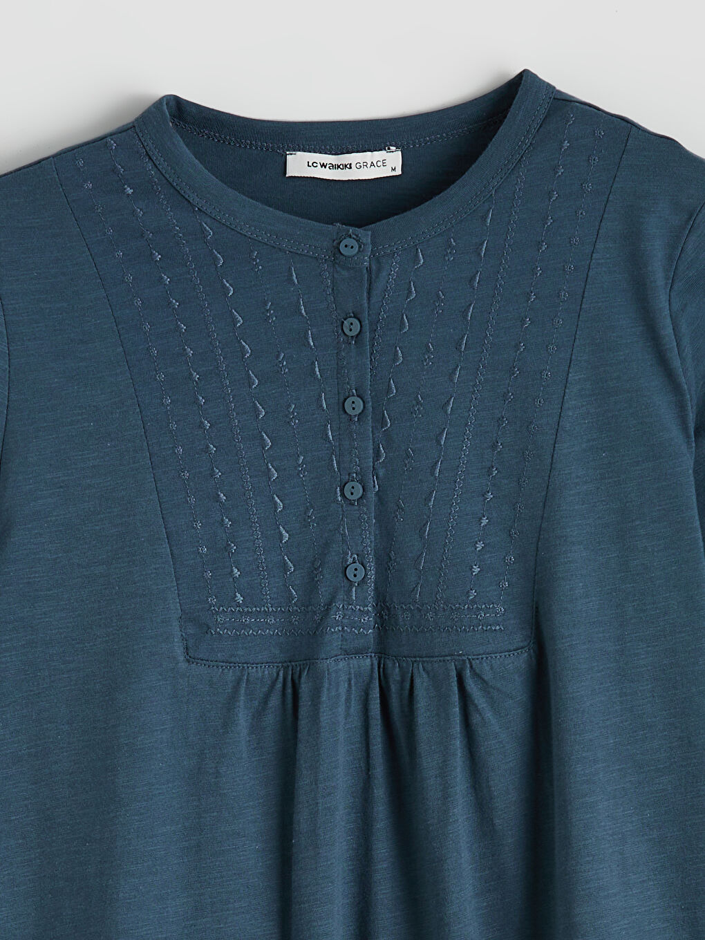 Lacivert Bisiklet Yaka Nakışlı Bluz-5