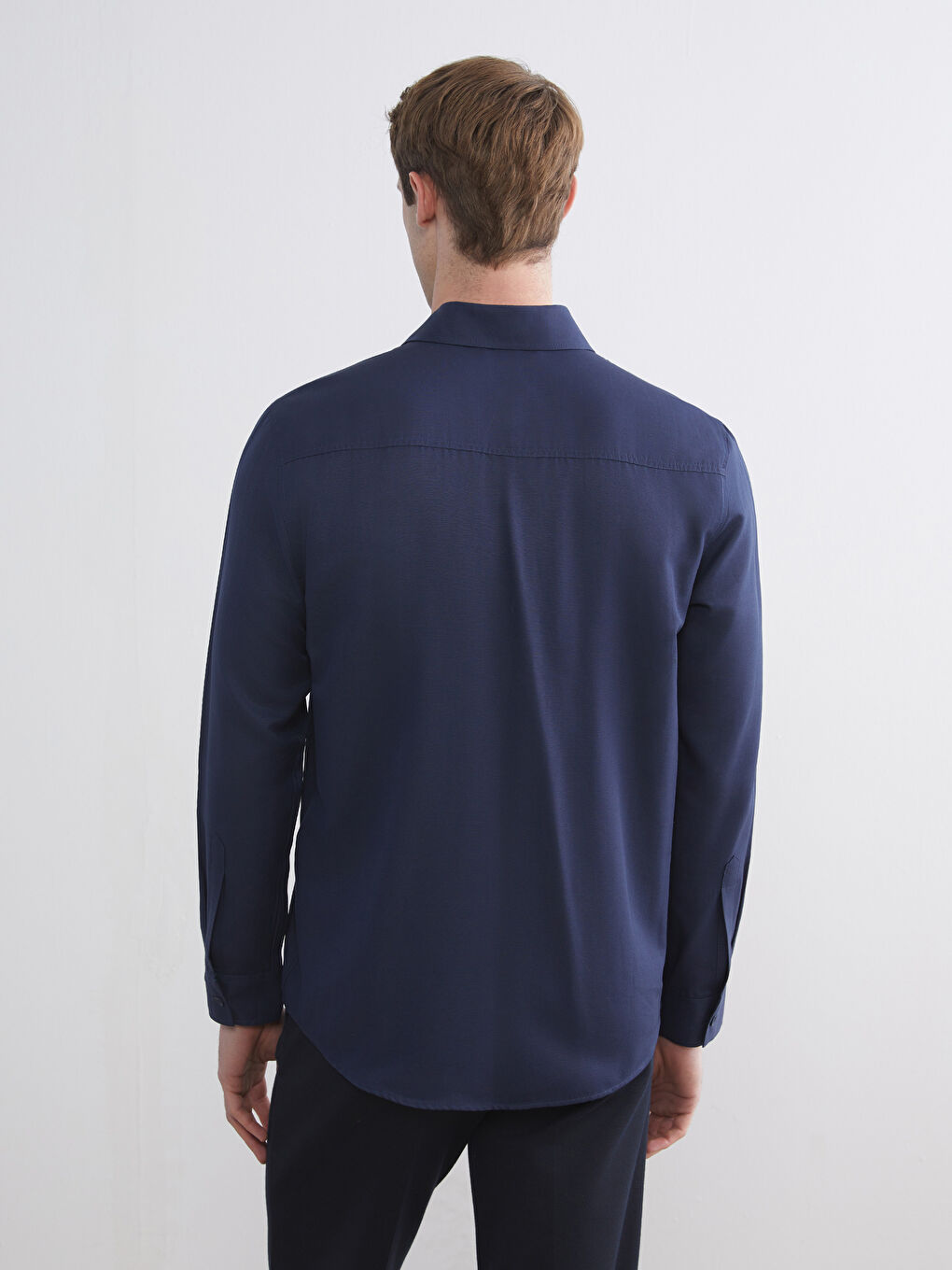 Lacivert Önden Düğme Kapamalı Düz Uzun Kollu Erkek Gömlek-3