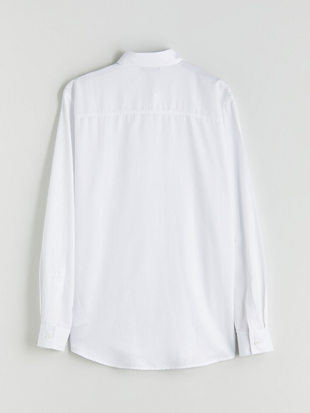 Beyaz Önden Düğme Kapamalı Düz Uzun Kollu Erkek Gömlek-5