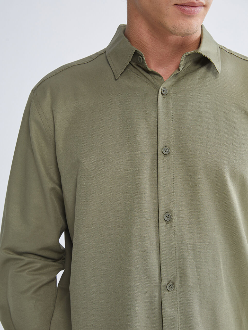 Haki Önden Düğme Kapamalı Düz Uzun Kollu Erkek Gömlek-2
