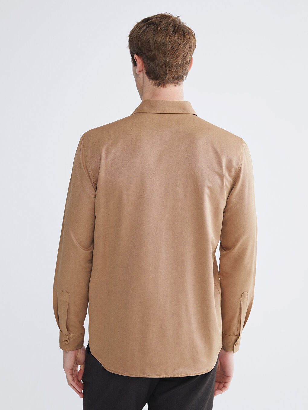 Kahverengi Önden Düğme Kapamalı Düz Uzun Kollu Erkek Gömlek-3