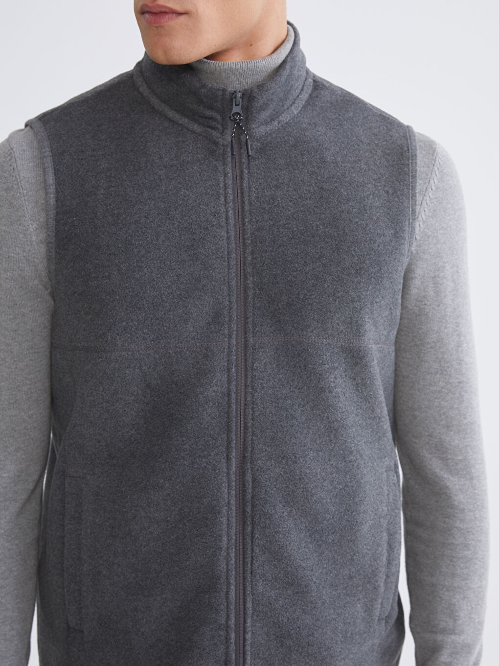 Majica s patentnim zatvaračem-2