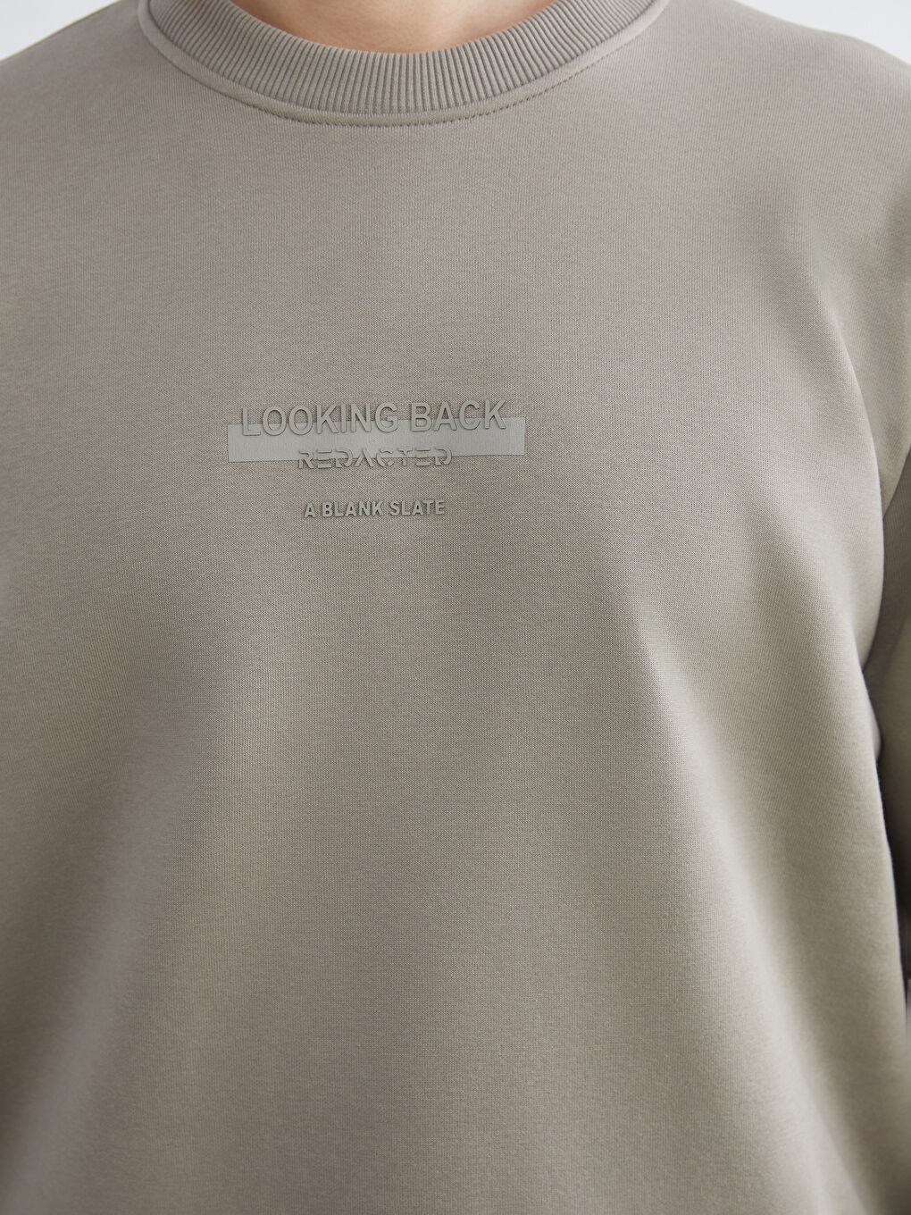 Ерлерге арналған қалың принтті дөңгелек жағалы свитшот-2