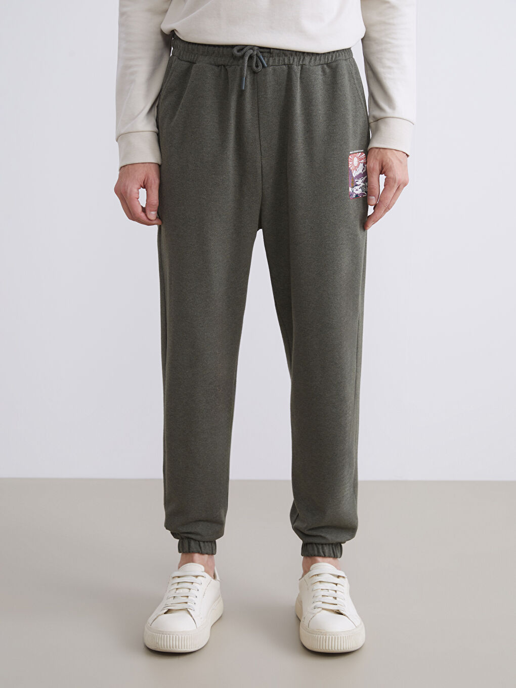 Haki Standart Kalıp Erkek Jogger Eşofman Altı-3