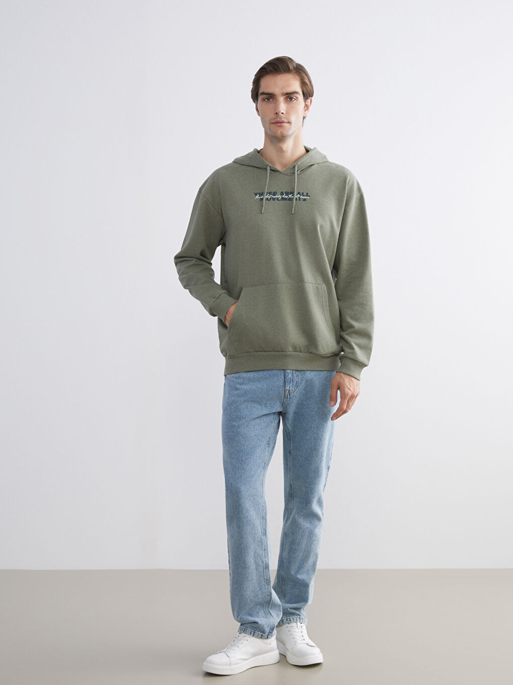 Haki Uzun Kollu Baskılı Erkek Hoodie-1