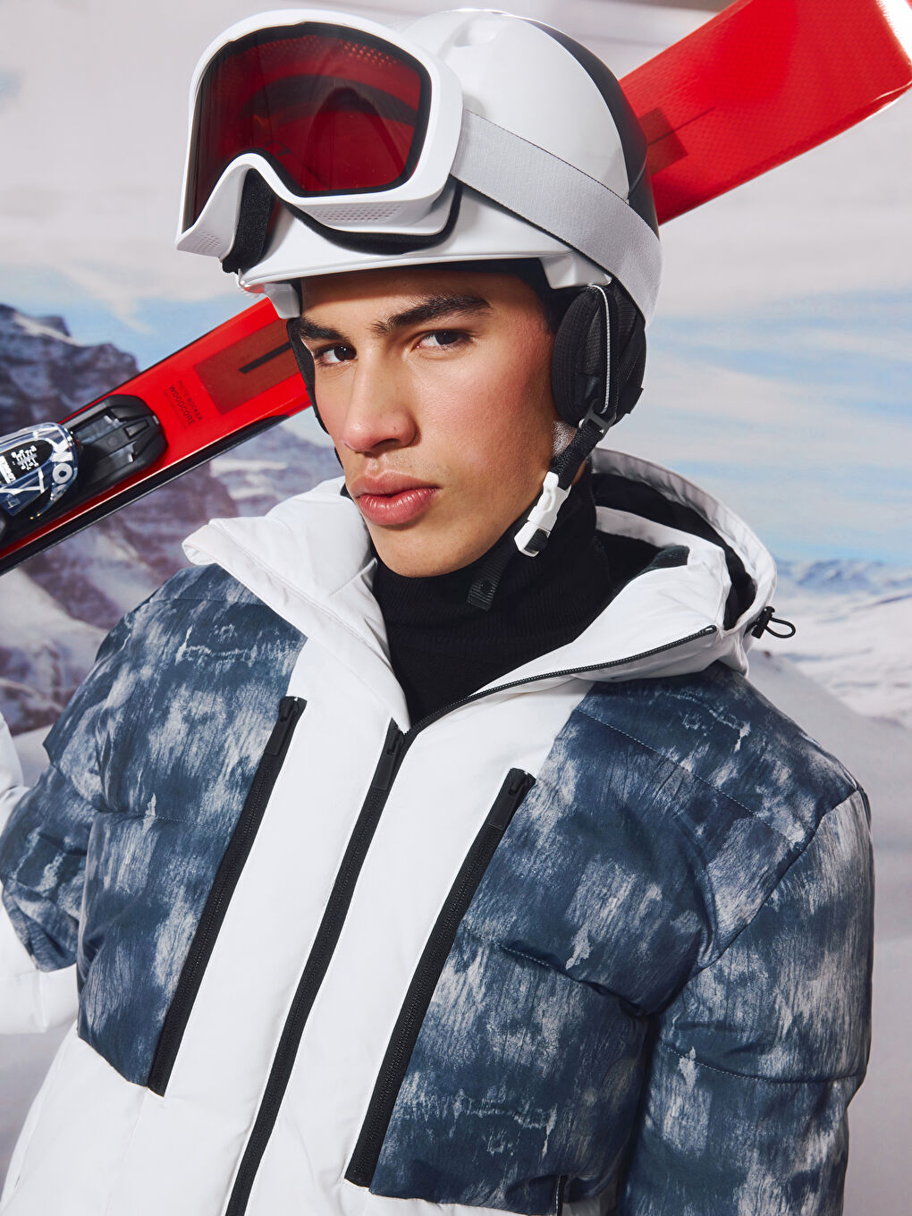 Beyaz Standart Kalıp Kapüşonlu Erkek Kayak Montu-3