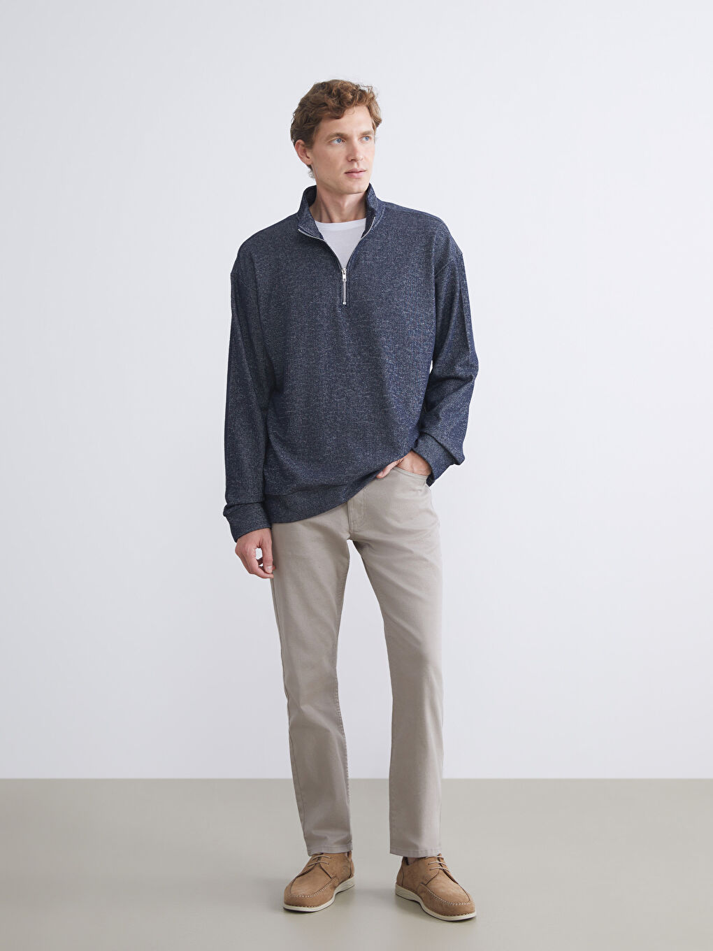 Lacivert Dik Yaka Baskılı Erkek Sweatshirt-1