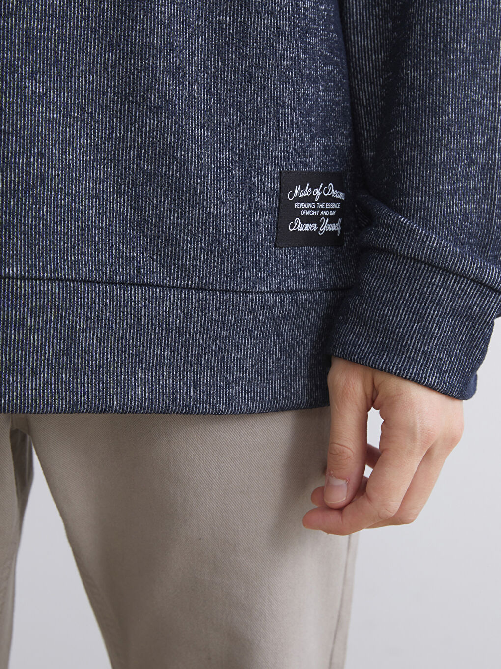 Lacivert Dik Yaka Baskılı Erkek Sweatshirt-2