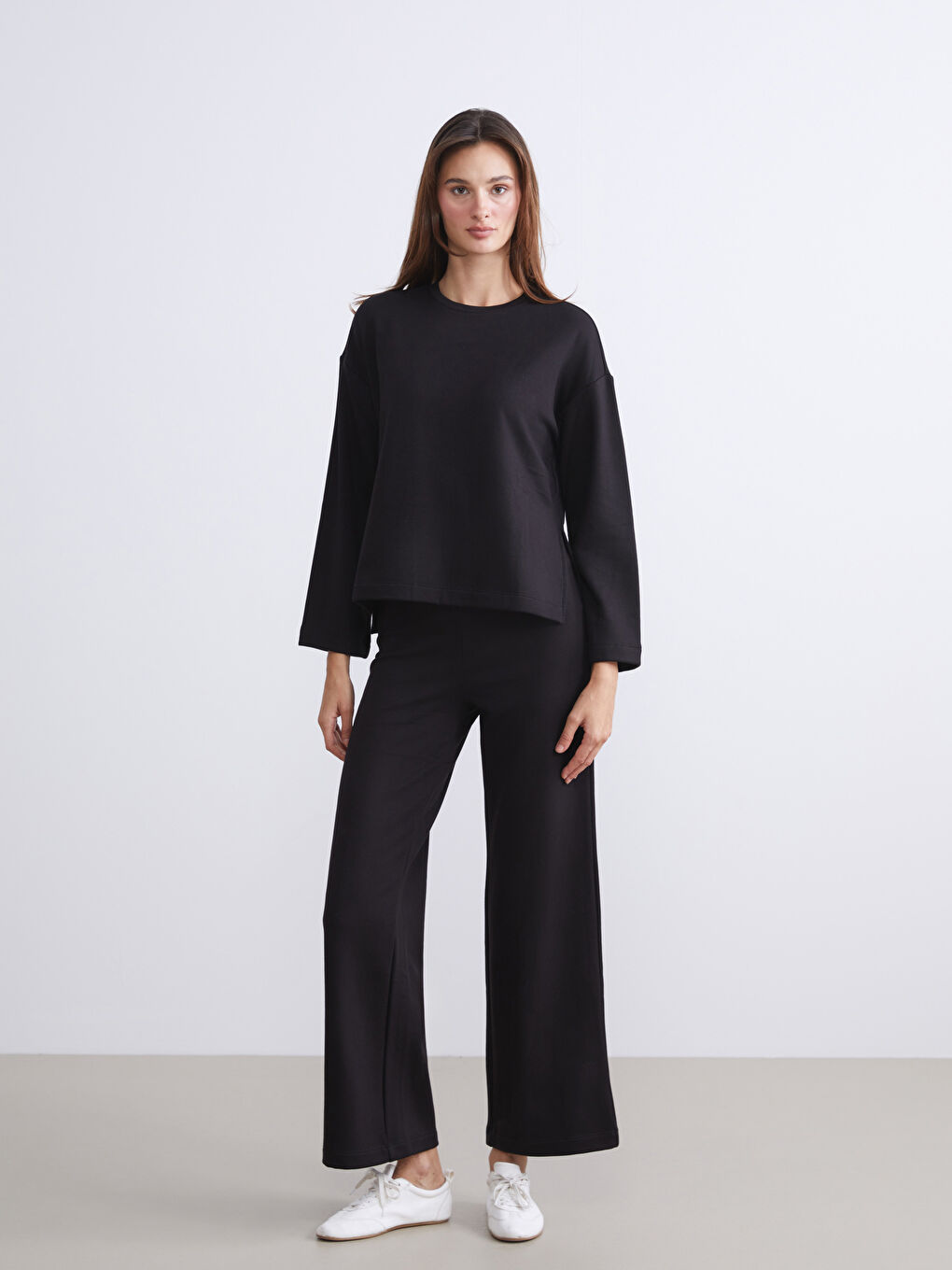 Crew Neck Oversize Women's Sweatshirt-1