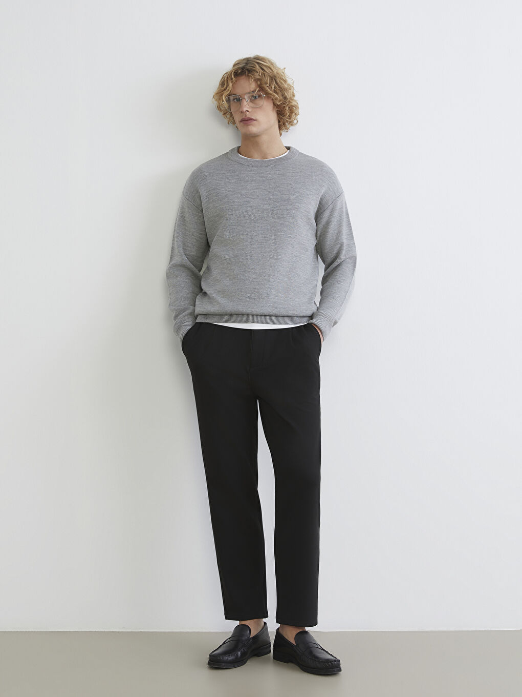 Siyah Standart Kalıp Erkek Pantolon