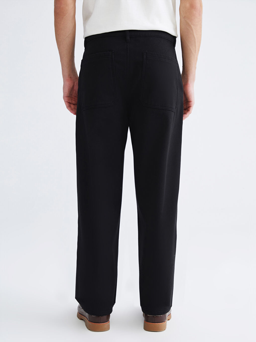 Siyah Standart Kalıp Erkek Pantolon-3