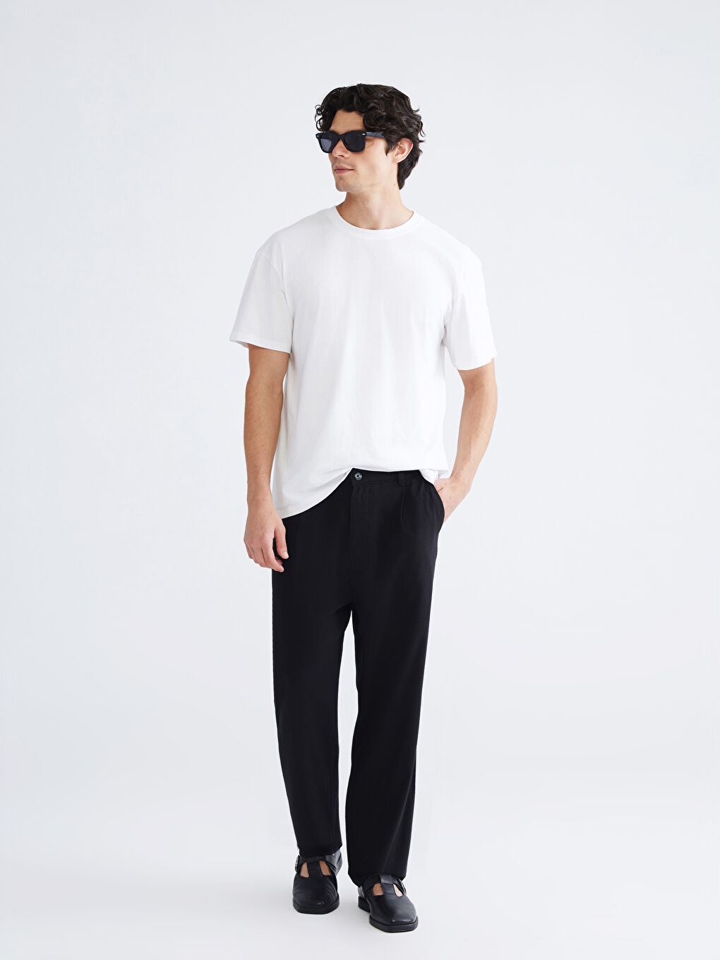 Men's Loose Fit Trousers