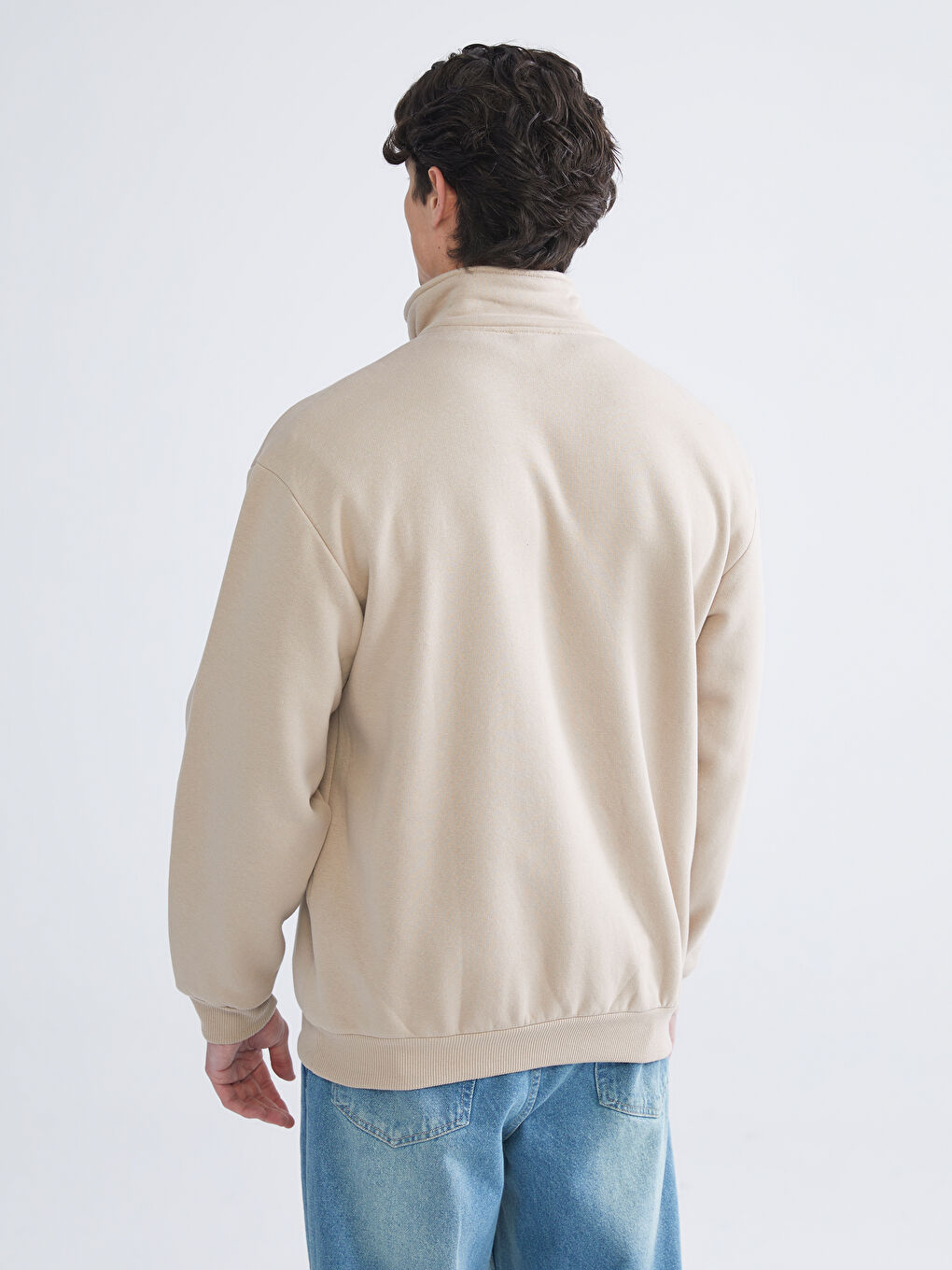 Bej Fermuarlı Dik Yaka Uzun Kollu Erkek Sweatshirt-3