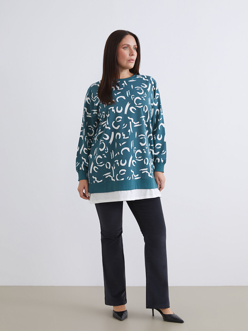 بنطلون كحلي امرأة