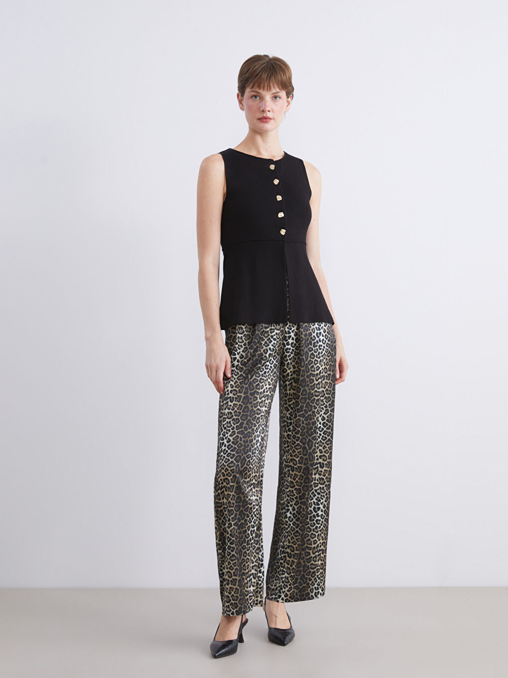 Crew Neck Peplum Knitwear Blouse-1