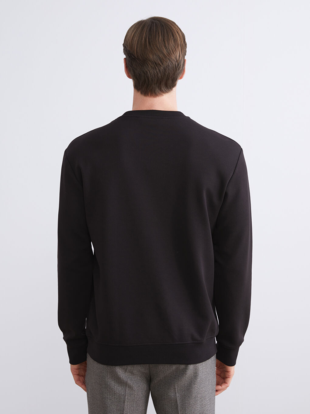 Kahverengi Bisiklet Yaka Nakışlı Erkek Sweatshirt-3