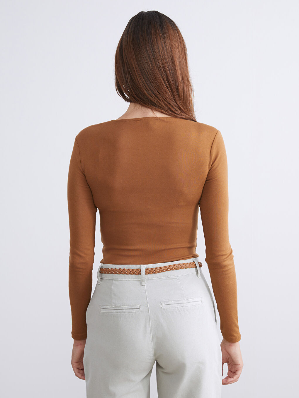 Žena SMEĐA Tijelo-3