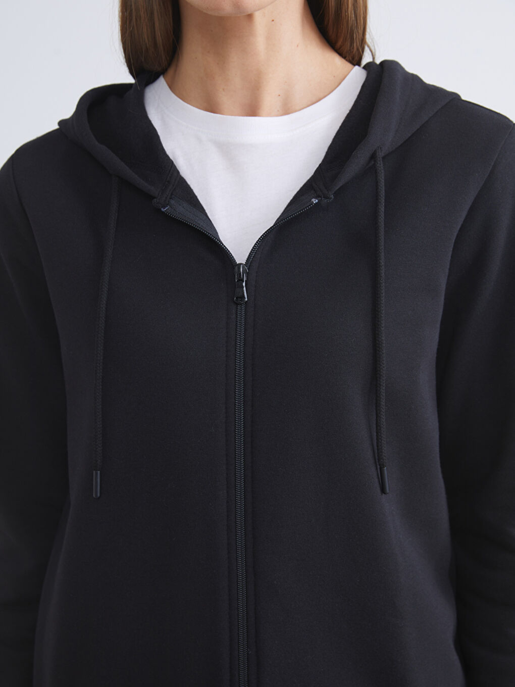 Siyah Kapüşonlu Kadın Fermuarlı Sweatshirt-2
