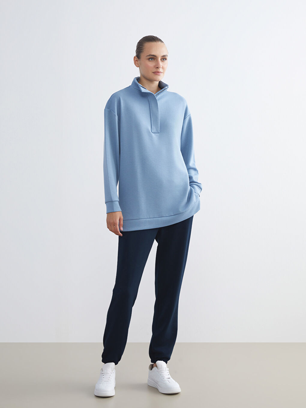 Mavi Dik Yaka Kadın Sweatshirt Tunik-1