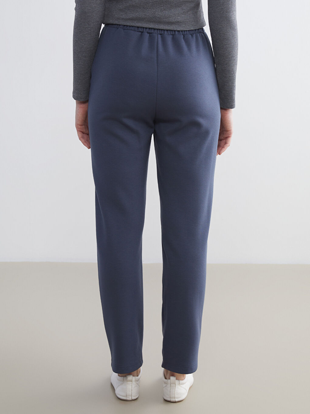 Antrasit Beli Lastikli Kadın Eşofman Altı-3