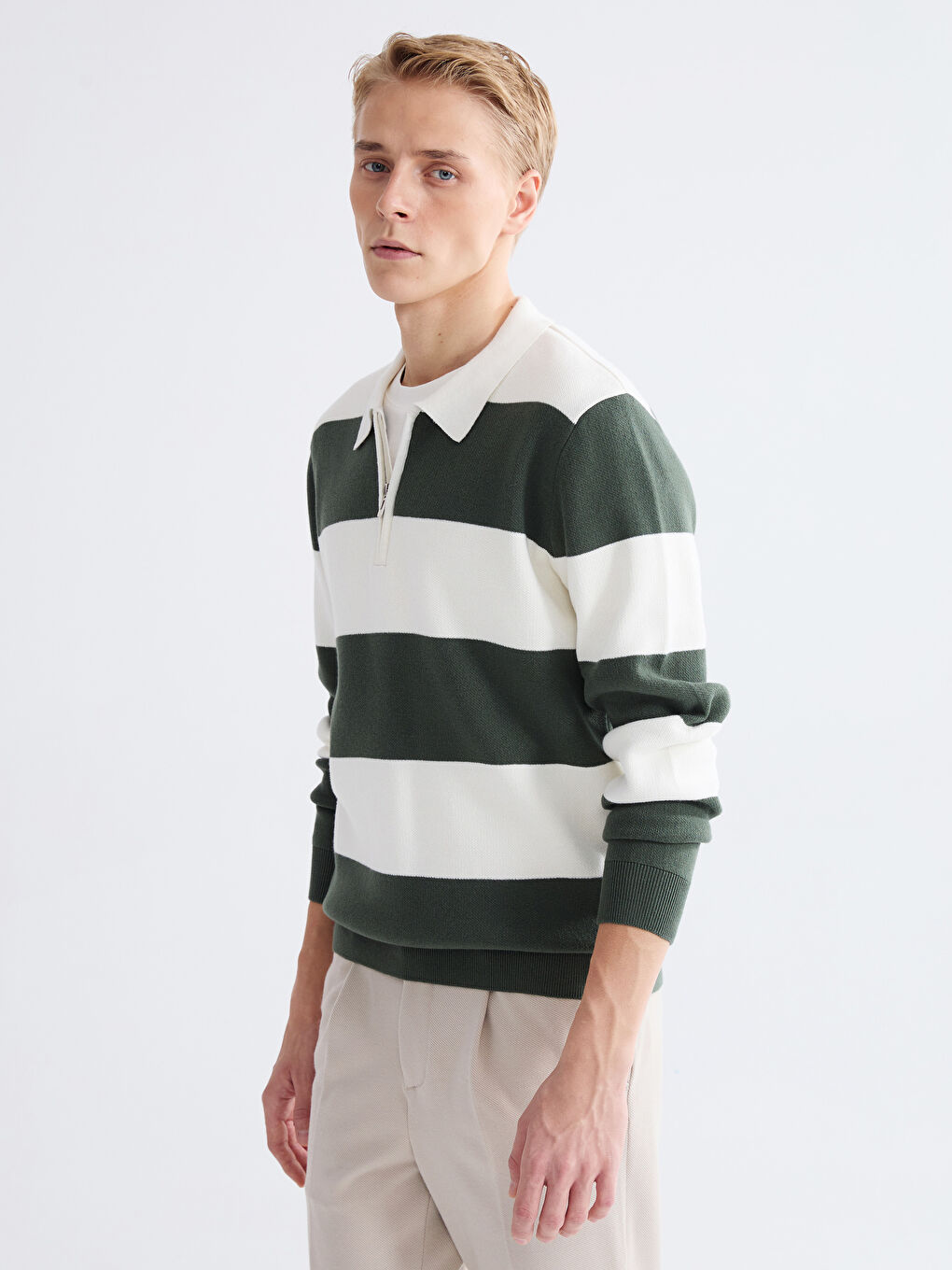 პოლო გოლფი ზოლიანი მამაკაცებისთვის ტრიკოტაჟი სვიტერი