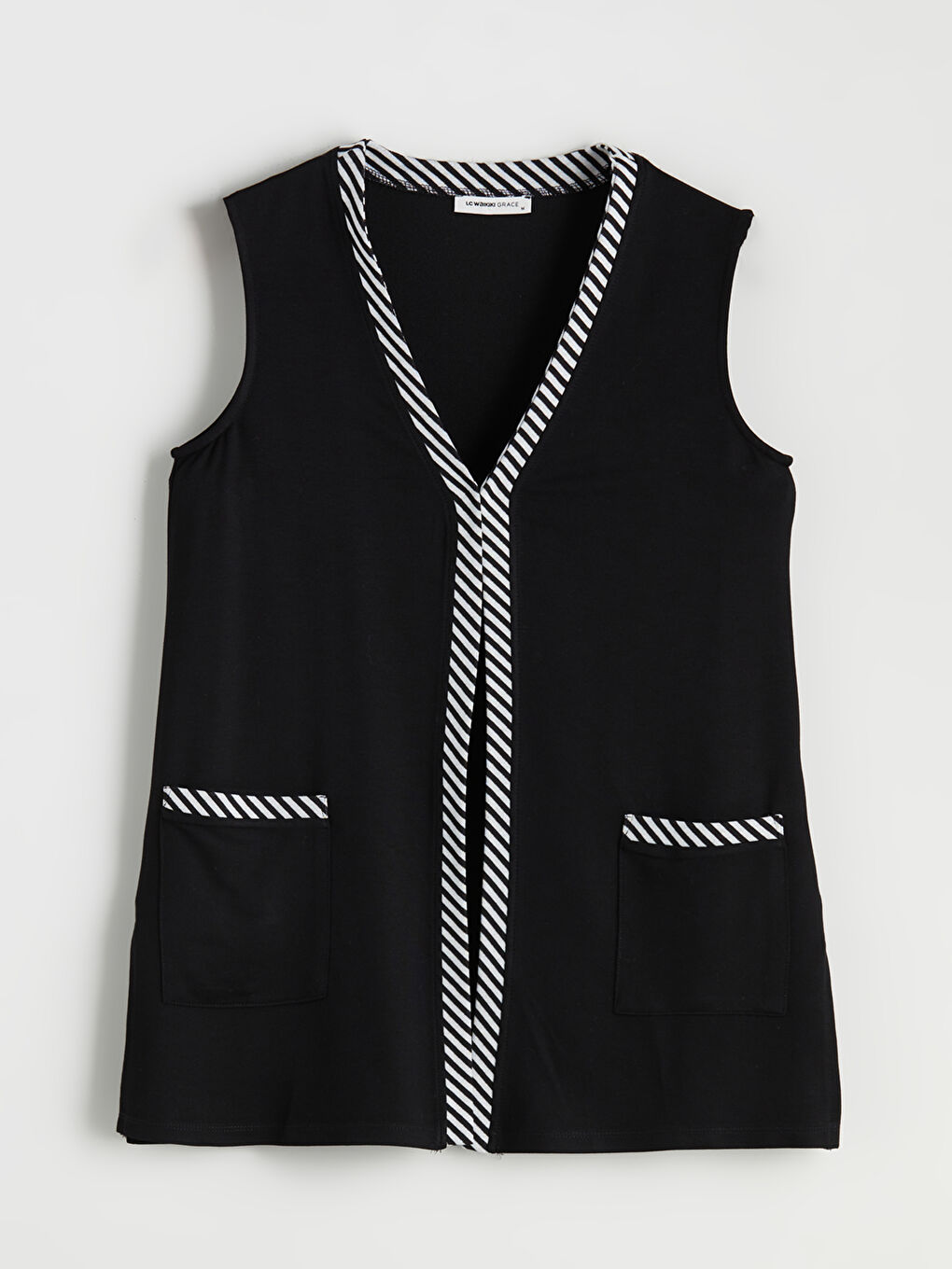 Siyah V Yaka Çizgili Kadın Yelek-6