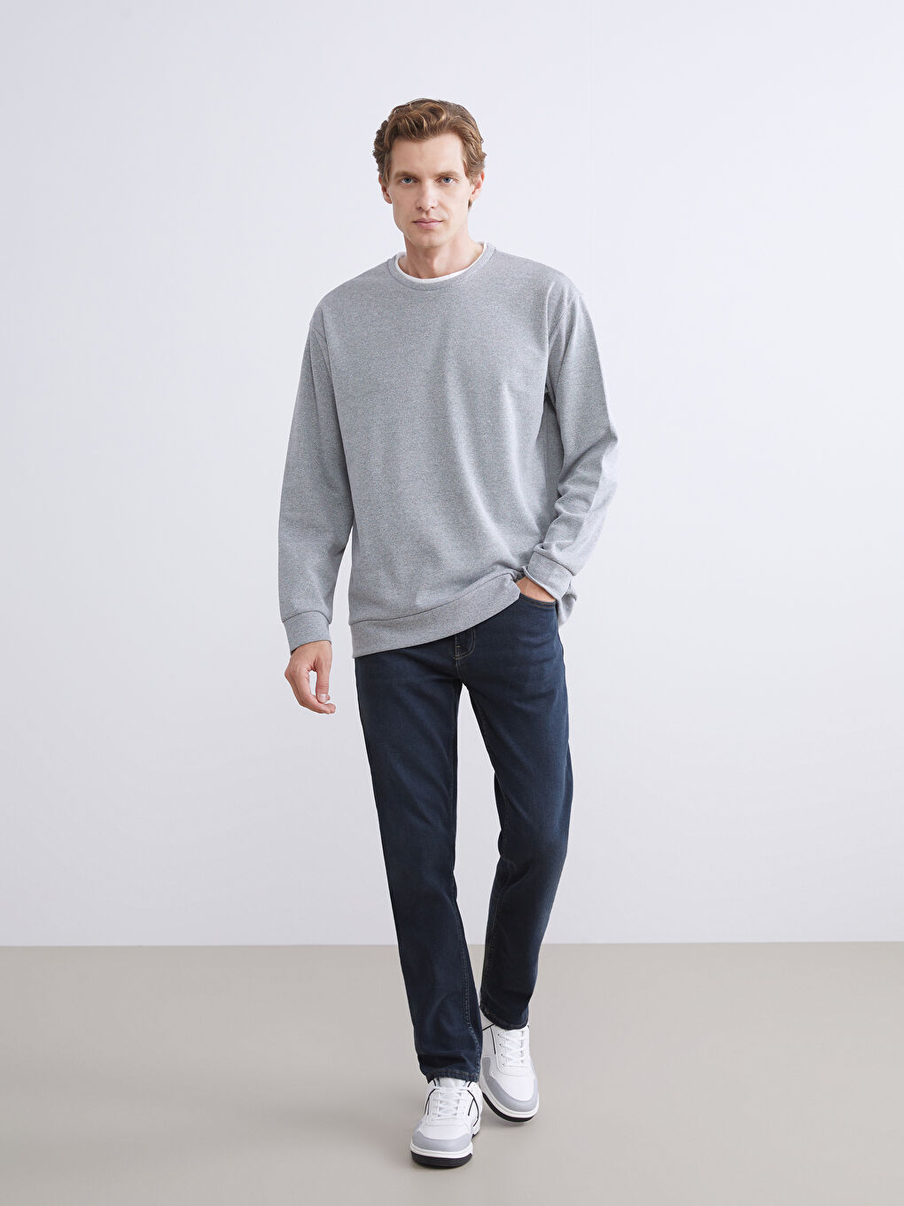 Gri Bisiklet Yaka Erkek Sweatshirt-1