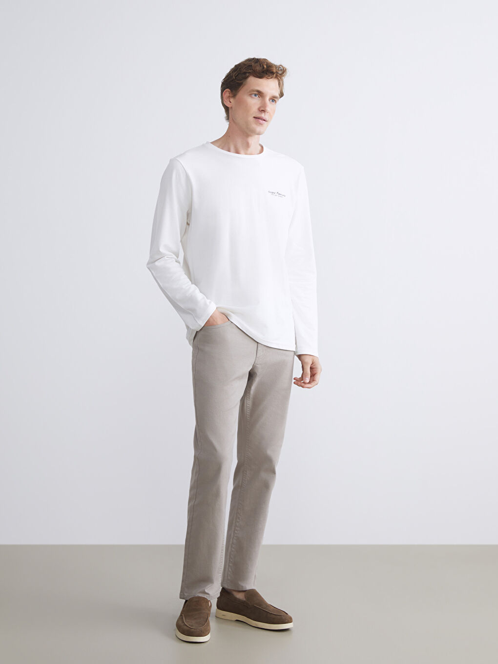 Beyaz Bisiklet Yaka Uzun Kollu Baskılı Penye Erkek Tişört-1