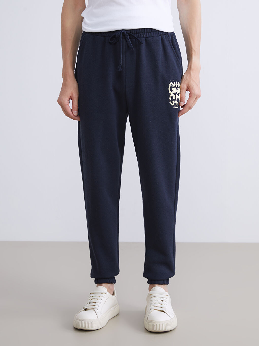 Standard Fit Men's Jogger Sweatpants-1