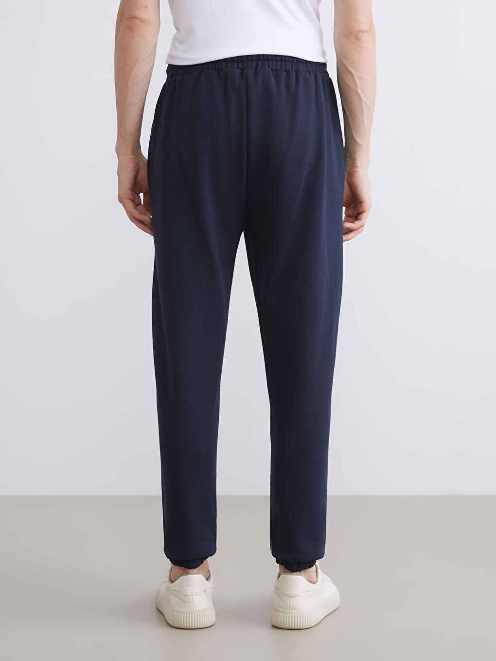 Standard Fit Men's Jogger Sweatpants-3