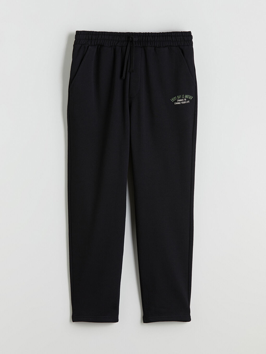 Siyah Standart Kalıp Erkek Eşofman Altı-4