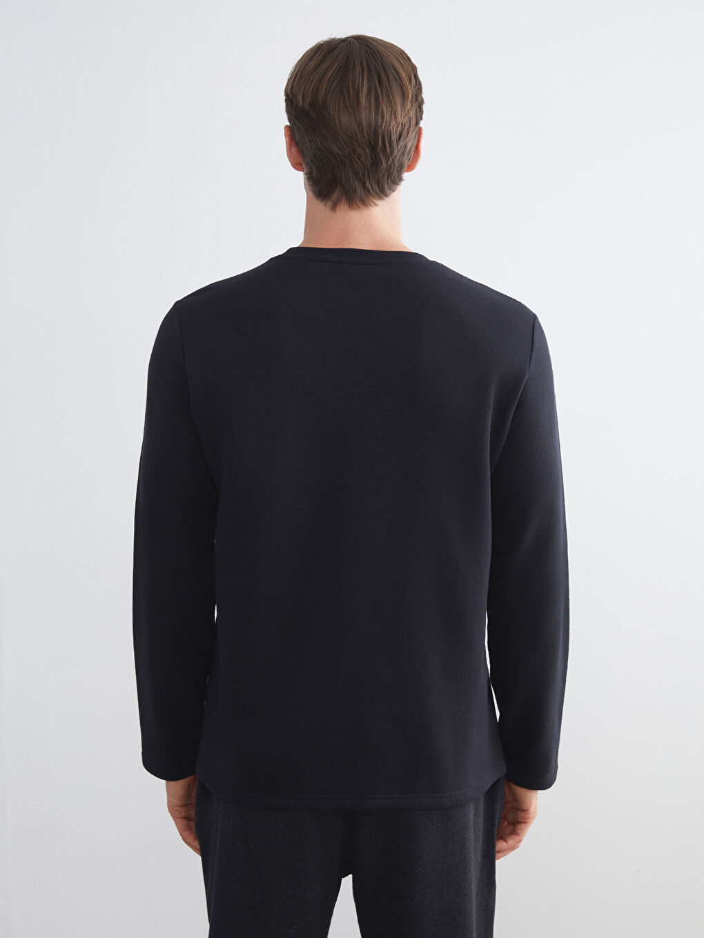 Siyah Bisiklet Yaka Erkek Sweatshirt-3