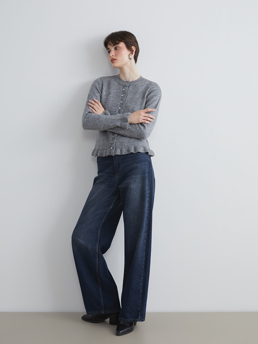 LCW Vision Crew Neck Women's Knitwear Cardigan -W5GC66Z8-EEZ