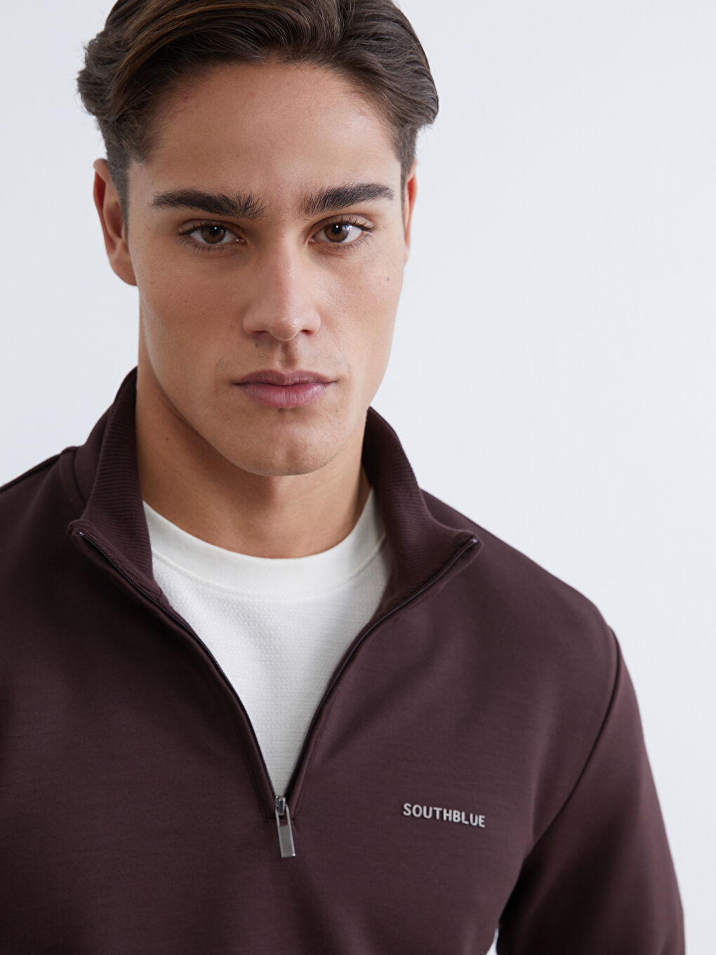 Kahverengi Fermuarlı Dik Yaka Erkek Sweatshirt-2