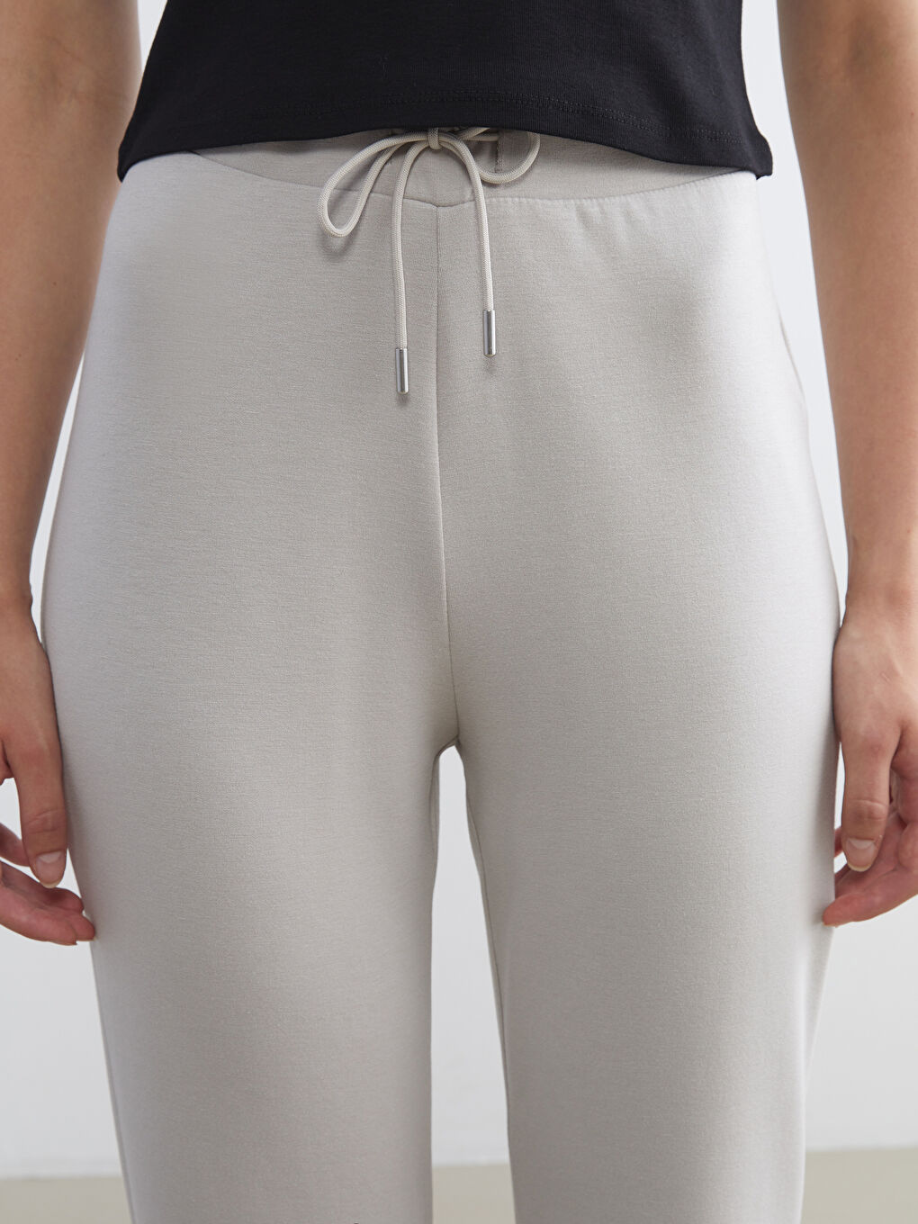 Gri Beli Lastikli Kadın Eşofman Altı-2