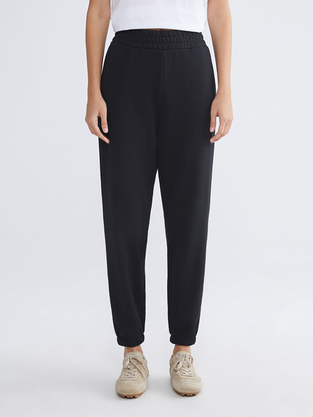 Siyah Beli Lastikli Kadın Jogger Eşofman Altı-1
