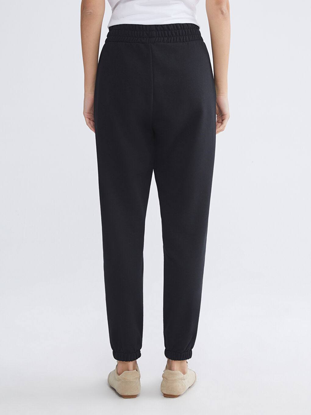 Siyah Beli Lastikli Kadın Jogger Eşofman Altı-3