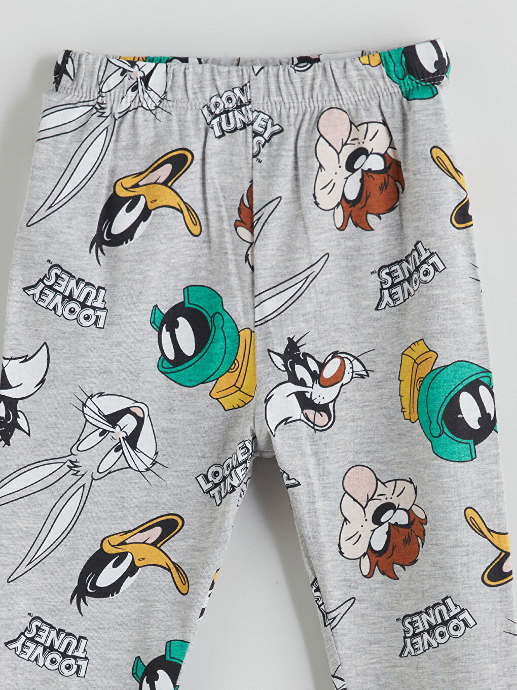 Bugs Bunny Printed Baby Boys' Pyjama Set-5
