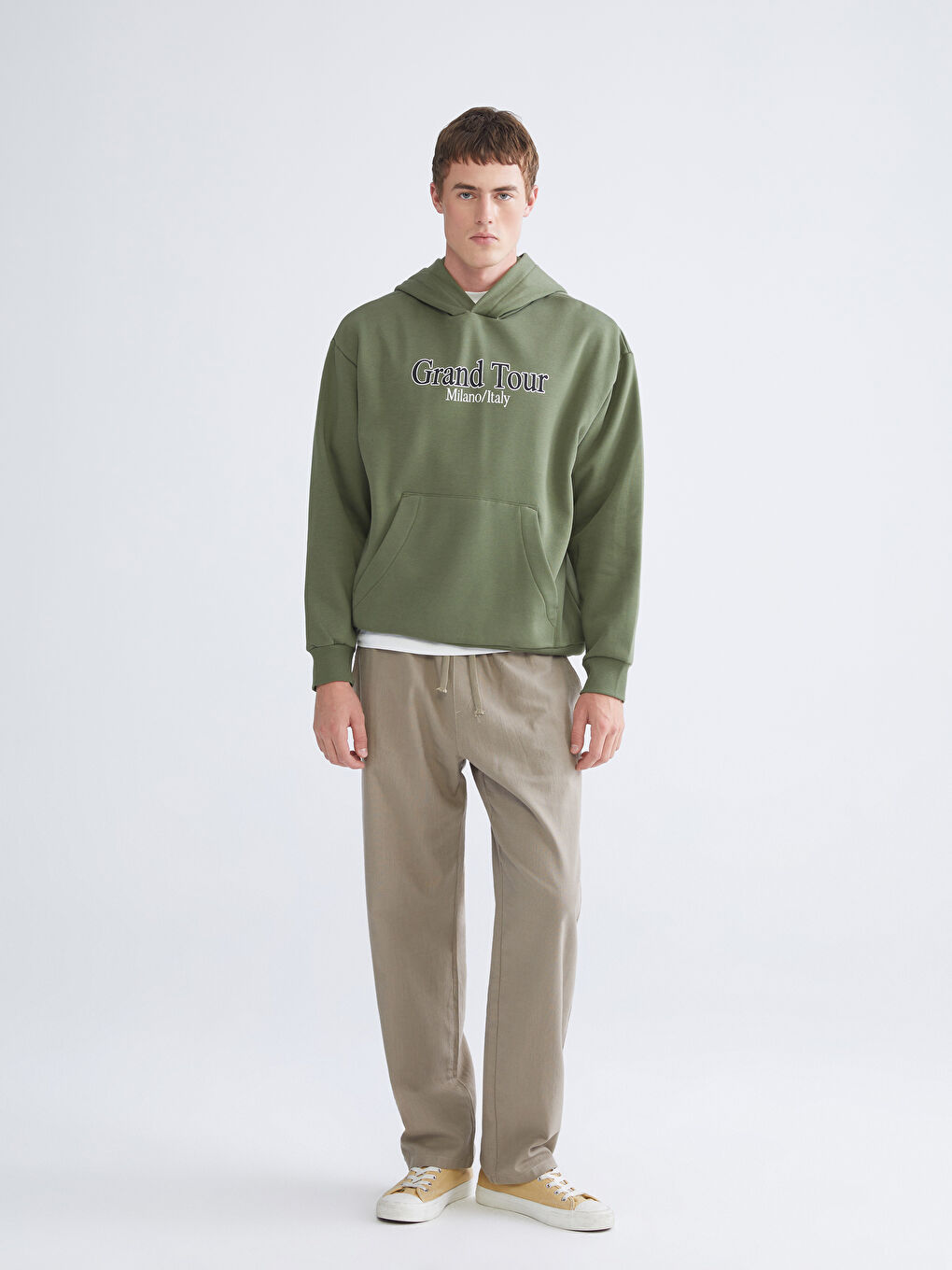 كنزة رياضية مطبوعة للرجال-1