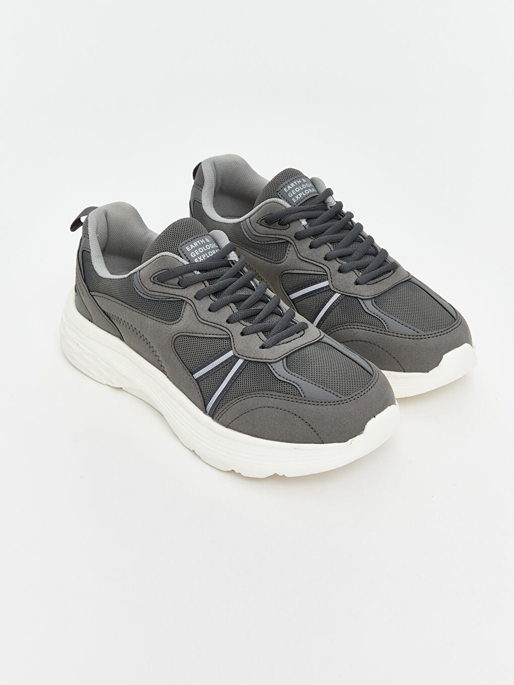 Gri Bağcıklı File Detaylı Erkek Spor Ayakkabı