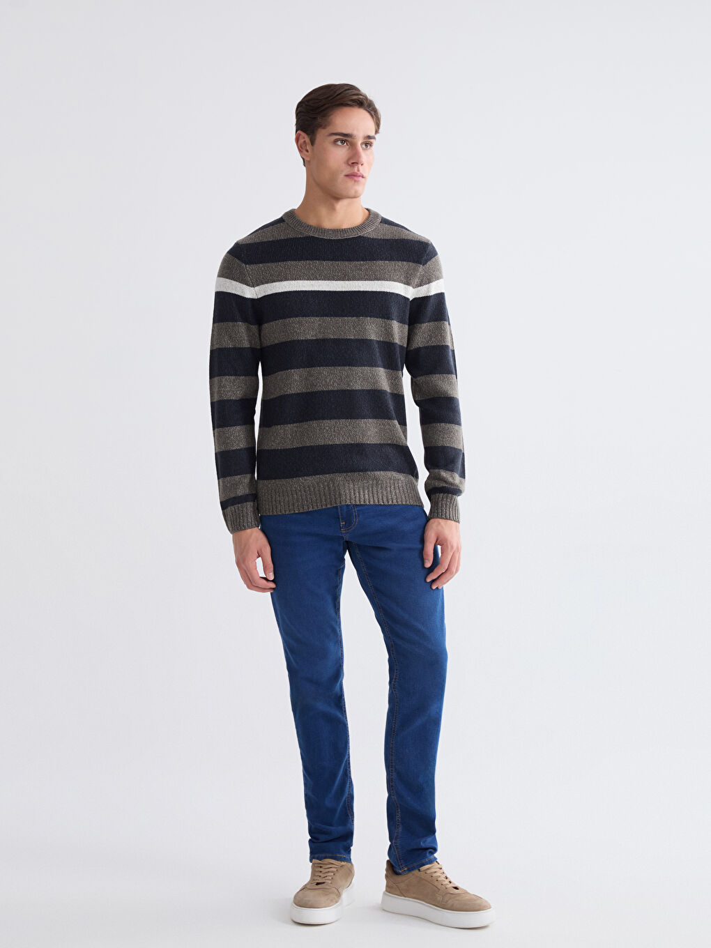 Пуловер с кръгло деколте, раиран, трикотажен за мъже-1