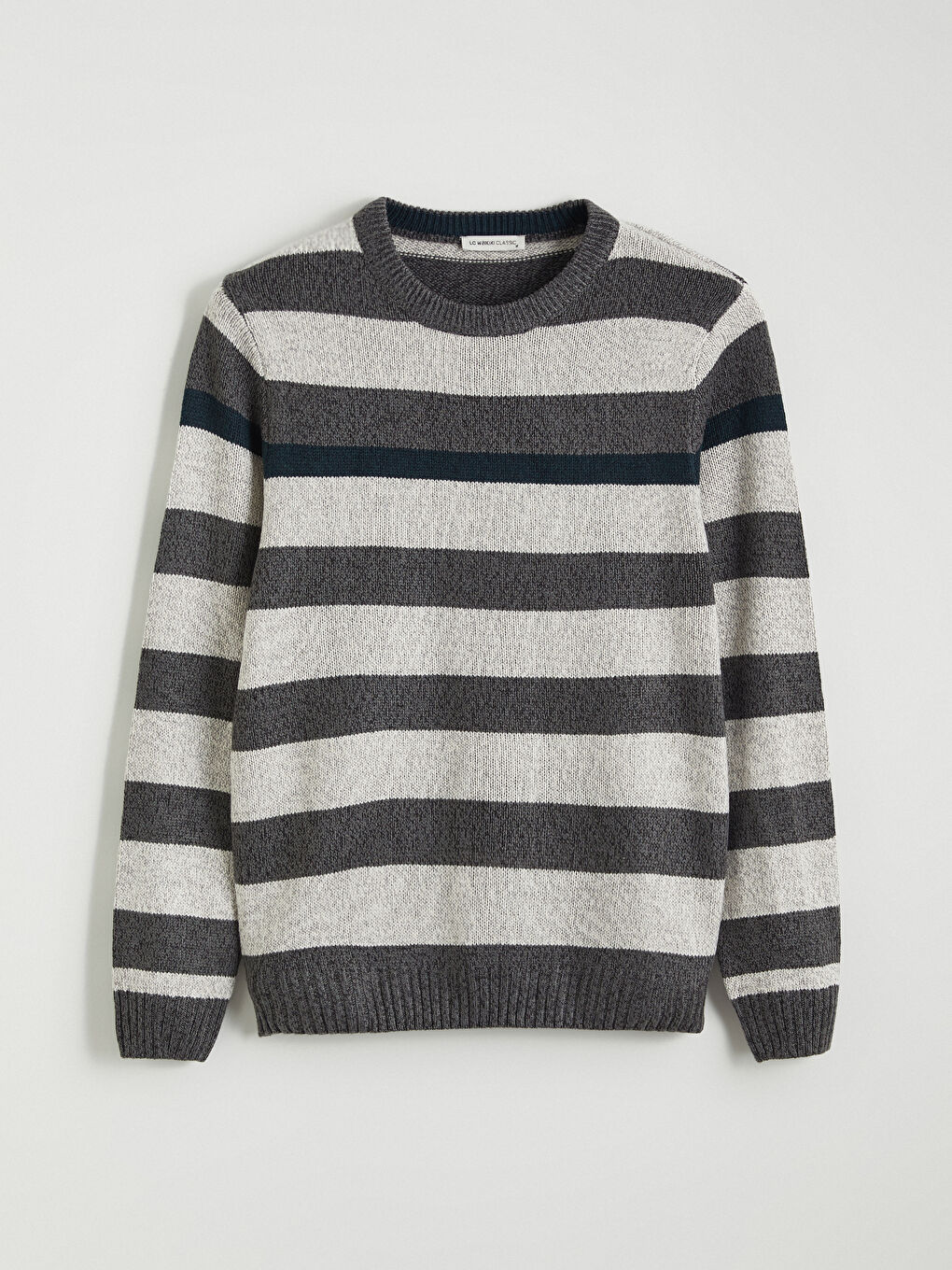 Crew Neck Striped Men's Knitwear Sweater-4
